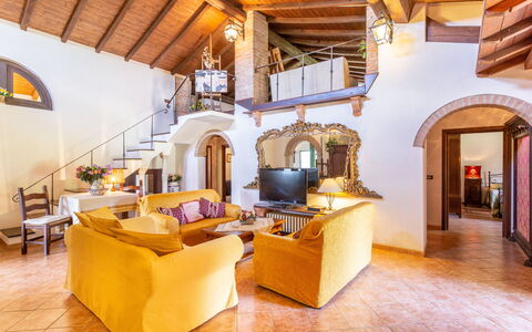 I Pioppi: Propriété, Bâtiment, Pièce, Design Intérieur, Immobilier, Biens, Hall, Architecture, Cambre, Maison