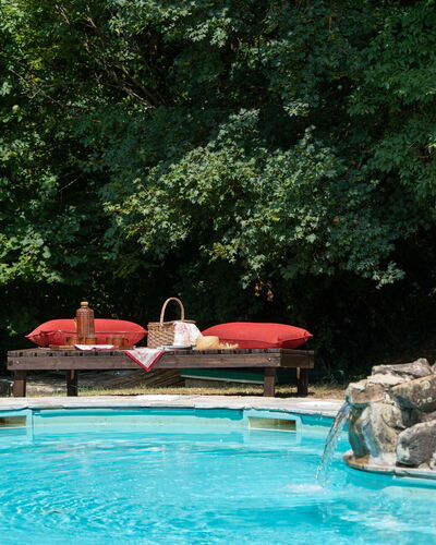 Villa Paola: Piscine, Loisir, Mobilier De Jardin, Meubles, Recours, Des Loisirs, Ombre, Caractéristique De L'Eau, Jardin, Arrière-Cour