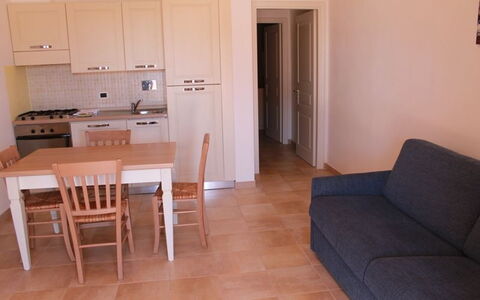Logement:&nbsp;Bilocale Primo Piano Con Veranda 122v