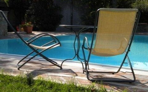 Borgo Santinovo: Mobilier De Jardin, Meubles, Chaise, Balancelle, Piscine, Loisir, Chaise Pliante, Patio, Chaise Longue, Table