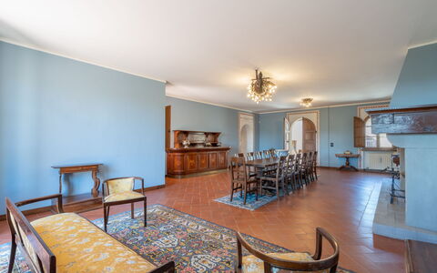 Villa Santa Maria: Pièce, Propriété, Bâtiment, Meubles, Immobilier, Design Intérieur, Maison, Sol, Salon, Plafond