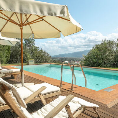 Il Vignale: Piscine, Recours, Meubles, Eco Hôtel, Mobilier De Jardin, Chaise, Hôtel, Villa, Ombre, Balancelle