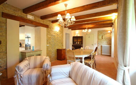 Villa Miramare: Pièce, Propriété, Bâtiment, Meubles, Design Intérieur, Plafond, Salon, Immobilier, Maison, Sol