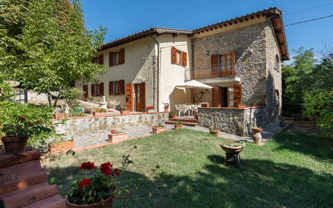 Casa Corella: Plante, Ciel, Bâtiment, Fenêtre, Pot De Fleur, Arbre, Maison, Lot Terre, Fleur, Herbe