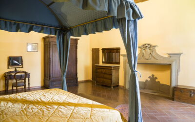 Logement:&nbsp;Buondelmonti 10