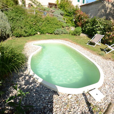 Al Colle Di Lari: Piscine, Propriété, Paysage Naturel, Herbe, L'Eau, Maison, Immobilier, Loisir, Biens, Paysage