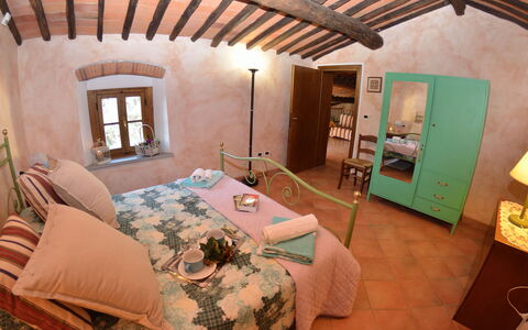 Casa Milena: Pièce, Propriété, Meubles, Chambre, Bâtiment, Design Intérieur, Maison, Lit, Immobilier, Domicile