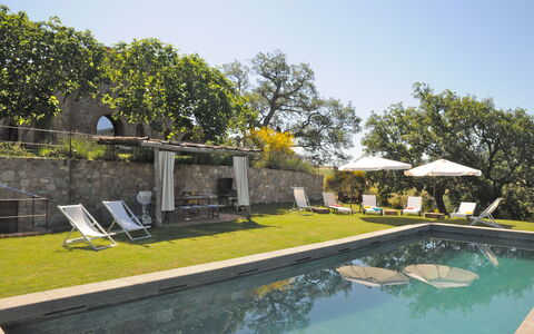 Podere Palazzo: Propriété, Piscine, Maison, Immobilier, Domicile, Bâtiment, Loisir, Recours, Biens, Zone Résidentielle