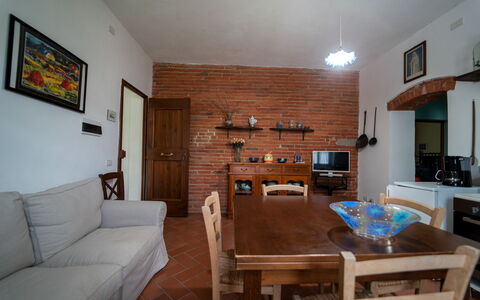 La Gropina Di Loro Ciuffenna: Pièce, Propriété, Meubles, Bâtiment, Salon, Sol, Design Intérieur, Maison, Table, Dur