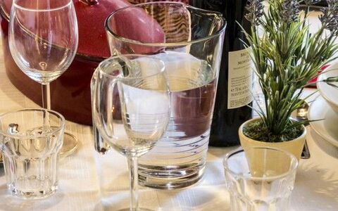 Villa Eleonora: Brunch, Repas, Table, Aliments, Verres À Pied, Verre De Vin, Restaurant, Petit Déjeuner, Champagne Verres À Pied, Pièce