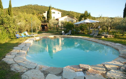 Villa Eleonora: Piscine, Propriété, Biens, L'Eau, Immobilier, Maison, Villa, Vacances, Bâtiment, Loisir