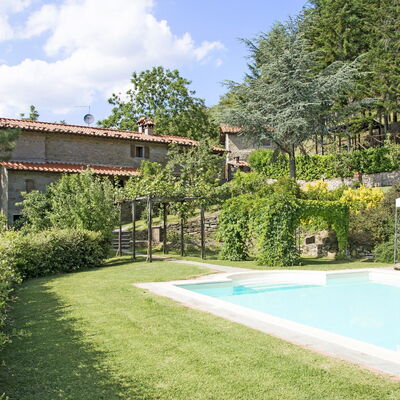 Villa Magnolia: Propriété, Maison, Bâtiment, Immobilier, Piscine, Domicile, Herbe, Arrière-Cour, Villa, Cour