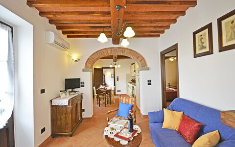 Villa Anita: Pièce, Propriété, Bâtiment, Meubles, Plafond, Design Intérieur, Maison, Salon, Immobilier, Domicile