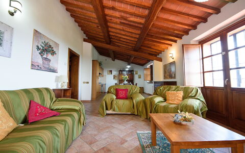 Villa Rubino: Pièce, Propriété, Plafond, Salon, Meubles, Design Intérieur, Bâtiment, Maison, Immobilier, Domicile