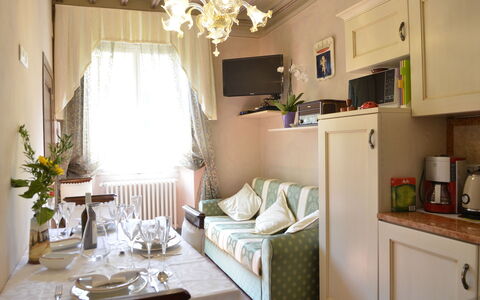 Appartamento Il Teatro: Pièce, Propriété, Design Intérieur, Meubles, Salon, Bâtiment, Maison, Domicile, Immobilier, Sol