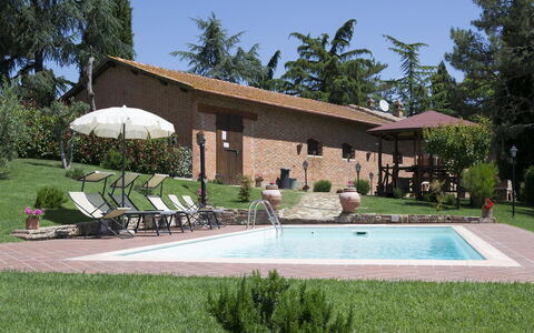 Villa Camelia: Piscine, Propriété, Maison, Domicile, Bâtiment, Biens, Immobilier, Arrière-Cour, Recours, Architecture