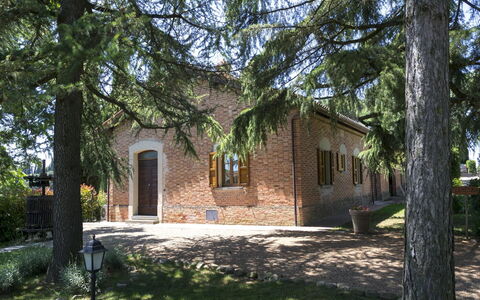 Villa Camelia: Propriété, Maison, Bâtiment, Arbre, Architecture, Biens, Chalet, Domicile, Immobilier, Zone Rurale