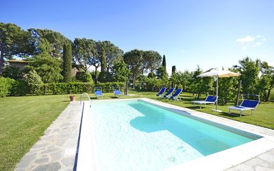 Casa i Pini: Piscine, Propriété, Immobilier, Maison, Biens, Bâtiment, Zone Résidentielle, Loisir, Villa, Vacances
