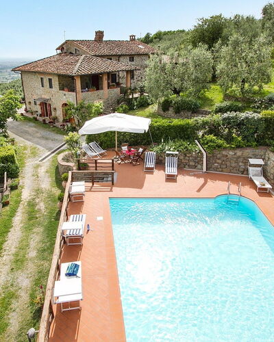 Podere Santa Lucia: Piscine, Propriété, Bâtiment, Maison, Immobilier, Villa, Appartement, Vacances, Loisir, Biens