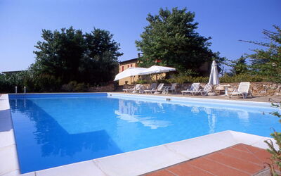 Cavignalla: Piscine, Propriété, Bâtiment, Maison, Loisir, Immobilier, Villa, Recours, Vacances, Domicile