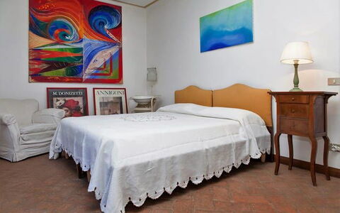 Residenza Marechiaro: Propriété, Meubles, Cadre, Textile, Bois, Design Intérieur, Sol, Confort, Sol, Immobilier