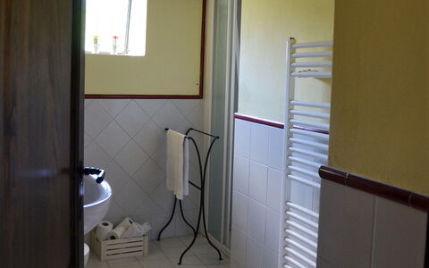 Agriturismo Cincinelli: Pièce, Propriété, Sol, Salle De Bains, Bâtiment, Maison, Architecture, Design Intérieur, Meubles, Couvre-Fenêtres