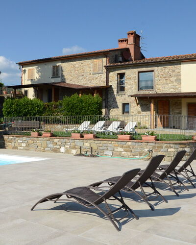 Agriturismo Cincinelli: Propriété, Bâtiment, Maison, Immobilier, Domicile, Piscine, Biens, Meubles, Zone Résidentielle, Patio