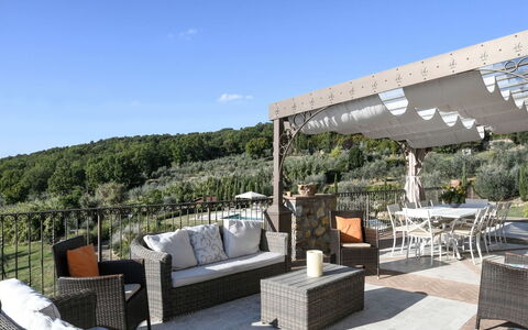 Villa Di Cinzia: Propriété, Immobilier, Maison, Bâtiment, Patio, Domicile, Meubles, Conception, Pièce, Appartement