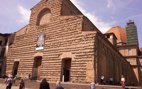 Guelfa House: Bâtiment, Architecture, Mur, Site Historique, Façade, Brique, Tourisme, Brickwork, Ciel, Médiéval Architecture