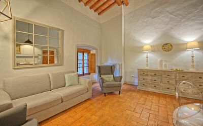 Montegufoni 17: Pièce, Propriété, Meubles, Design Intérieur, Bâtiment, Salon, Sol, Plafond, Maison, Immobilier