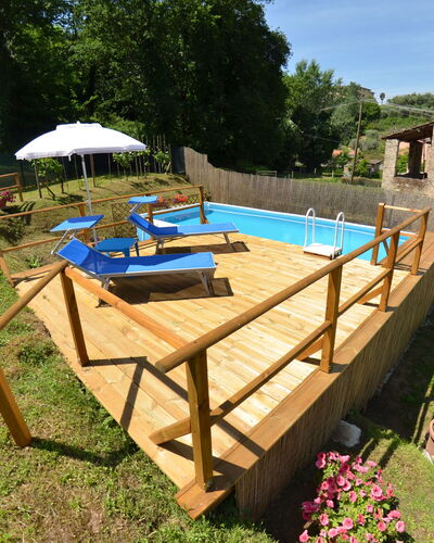 La Piccola Margherita: Propriété, Piscine, Maison, Arrière-Cour, Loisir, Immobilier, Herbe, Bâtiment, Ombre, Vacances