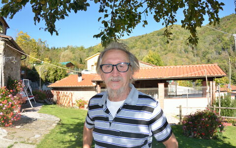 Casa Di Renzo: Propriété, Botanique, Maison, Vacances, Immobilier, Jardin, Été, Feuille, Cour, Herbe