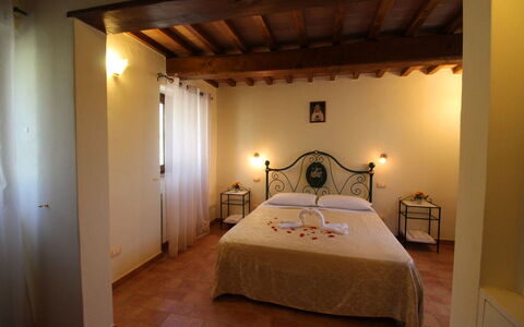 Poggio del Fabbro: Chambre, Pièce, Lit, Propriété, Meubles, Bâtiment, Drap De Lit, Design Intérieur, Suite, Maison