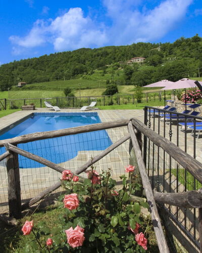 Poggio del Fabbro: Loisir, Vallée, Piscine, Eco Hôtel, Mobilier De Jardin, Recours, Clôture