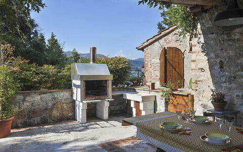 La Castagnara: Propriété, Bâtiment, Maison, Immobilier, Domicile, Arbre, Pièce, Biens, Cour, Villa