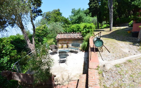 Collina Lagomare: Propriété, Arbre, Maison, Architecture, Bâtiment, Paysage, Plante, Tourisme, Vacances, Biens