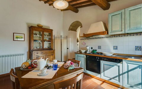 Antico Borgo San Lorenzo - Weddings And Events: Cabinetry, Propriété, Meubles, Comptoir, Table, Bois, Cuisine, Design Intérieur, Éclairage, Cuisinière