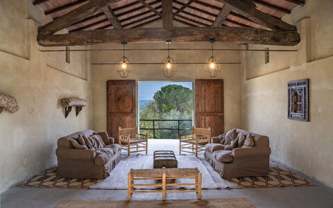 Castello D'Ombrone: Meubles, Propriété, Cadre, Bâtiment, Design Intérieur, Bois, Plante, Architecture, Salon, Canapé