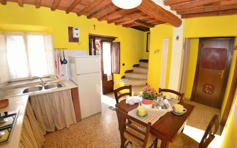 Casa Daniel: Pièce, Propriété, Bâtiment, Maison, Design Intérieur, Meubles, Immobilier, Plafond, Domicile, Cuisine