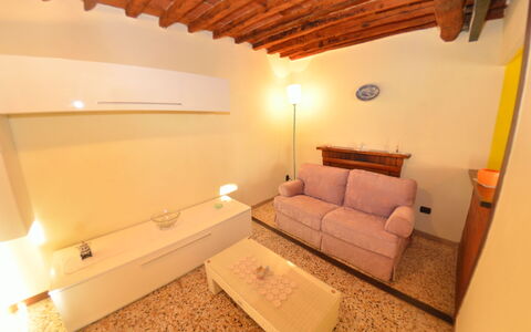 Casa Daniel: Pièce, Propriété, Meubles, Bâtiment, Chambre, Immobilier, Design Intérieur, Maison, Lit, Grenier