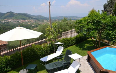 Casa Max: Piscine, Propriété, Recours, Maison, Herbe, Bâtiment, Eco Hôtel, Immobilier, Loisir, Villa