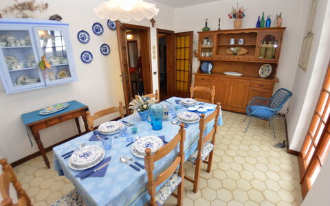 Il Corbezzolo: Pièce, Propriété, Meubles, Salle À Manger, Bâtiment, Maison, Table, Design Intérieur, Immobilier, Sol