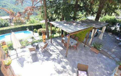 Il Nido: Propriété, Table, Maison, Botanique, Pièce, Patio, Arbre, Immobilier, Meubles, Arrière-Cour