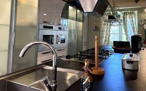 Borgo Bucatra Buonvento: Évier, Robinet, Comptoir, Luminaire Plomberie, Cabinetry, Design Intérieur, Cuisine, Sol, Sol, Maison