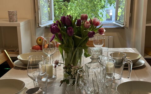 Alle Mura: Meubles, Vaisselle, Drinkware, Table, Serveware, Verres À Pied, Vaisselle, Nappe De Table, Salle À Manger, Design Intérieur