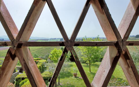 I Glicini: Ciel, Bois, Plante, Lot Terre, Herbe, Paysage, Rectangle, Prairie, Symétrie