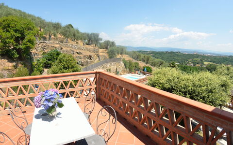 Agli Olivi: Propriété, Immobilier, Pièce, Maison, Vacances, Bâtiment, Paysage, Villa, Balcon, Montagne