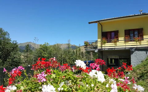 Ai Cuori: Fleur, Chaîne De Montagnes, Jardin, Printemps, Station De Montagne, Vallée, Aménagement Paysager, Cour, Alpes