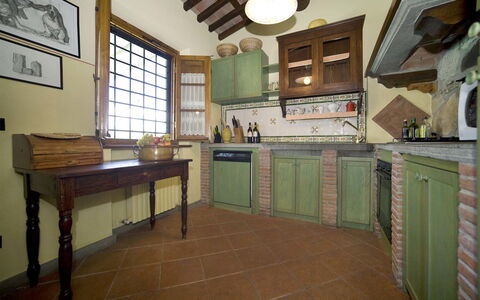 Al Mennucci: Pièce, Propriété, Bâtiment, Sol, Meubles, Comptoir, Cuisine, Design Intérieur, Maison, Tuile