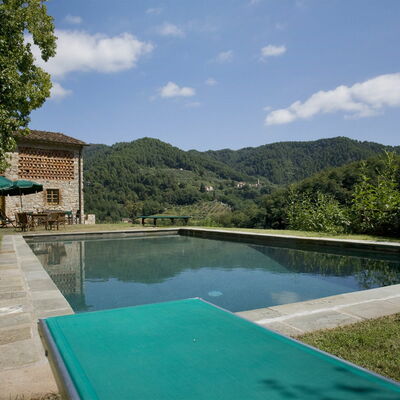 Bottino: Piscine, Propriété, L'Eau, Paysage Naturel, Maison, Ressources En Eau, Biens, Ciel, Immobilier, Loisir